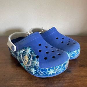Size 12 / Toddler Girl Frozen Crocs